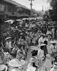 Geisha-Prozession, Yokohama-Jubiläum, Japan, 1909