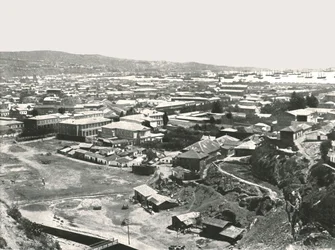 Gesamtansicht der Stadt, Valparaiso, Chile, 1895