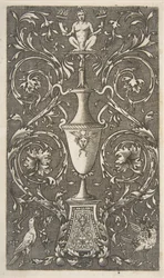 Groteske mit einer Vase, Vögeln und Akanthusranken