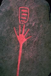 Hand in Stein gemeißelt, Bronzezeit