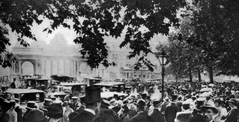 Hyde Park an einem schönen Ascot-Sonntag, London, 1926-1927