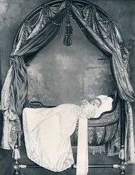 Kind des Schicksals - weniger als sechs Monate alt Edward VIII, 1894 1936