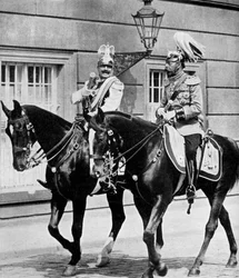 König Georg V. von Großbritannien und Kaiser Wilhelm II. von Deutschland, 1913-1951