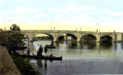 Kingston upon Thames Brücke, London, 20. Jahrhundert