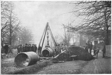 Verlegung einer großen Wasserleitung durch die Southwark and Vauxhall Water Company, London, ca. 1902-1903