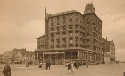 Le Grand Hotel, ca. 1900