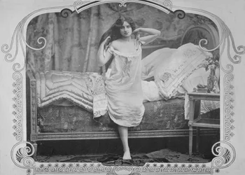 Le Lever, 1900