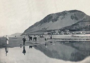 Llanfairechan - Das Dorf und der Penmaenmawr-Berg, 1895