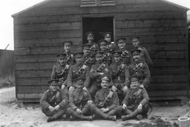 Hauptwache, Königliches Marine-Depot, Fleet House und Archcliffe Fort, Dover, ca. 1916