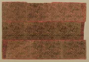 Makaras, Phönixe und Blumen, 1200er