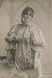 Miss Marie Studholme, 1872-1930, um 1930