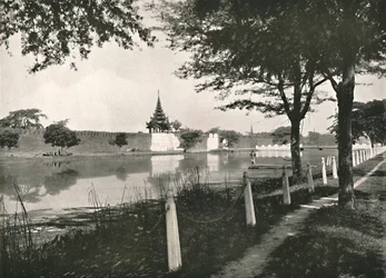 Nordgraben und Mauer, Mandalay, 1900