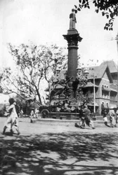 Parsees-Gedenkbrunnen, Mumbai, Indien, um 1918