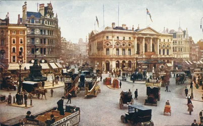 Piccadilly Circus, London, um 1910
