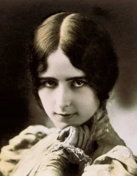Porträt von Cleo de Merode. Fotografie, ca. 1900
