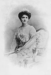 Königin Elena von Italien, 1873-1952, 1920-1939