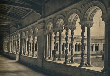 Rom - St. Paul vor den Mauern - Kreuzgang des Benediktinerklosters