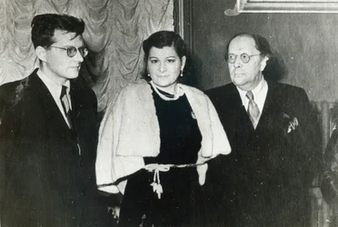Russischer Komponist Dmitri Schostakowitsch, Sängerin Maria Maksakova und Schriftsteller Aleksey Tolstoi, 1943