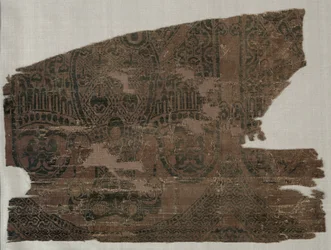 Samitfragmente mit Doppeladlern, aus dem Grab von Sankt Bernhard Calvo, 1200-1243