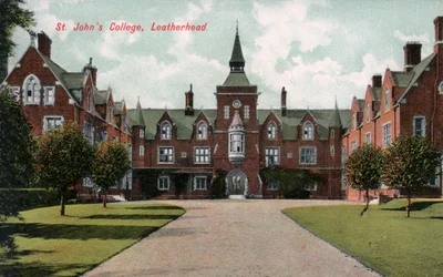 St. Johns College, Leatherhead, Surrey, 20. Jahrhundert