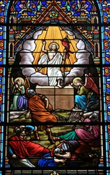 Buntglasfenster. Die Auferstehung Christi, Douarnenez, Frankreich