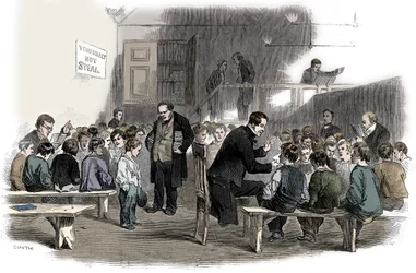 Jungen das Lesen beibringen in der Ragged School Union Schule, Lambeth, London, 1868
