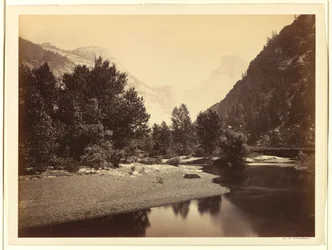 Die Kuppeln aus dem Tal, Yosemite