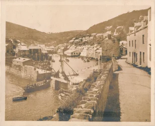 Der Hafeneingang - Polperro, 1927