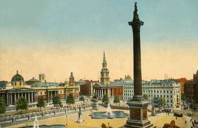 Die Nationalgalerie und Nelsons Säule, Trafalgar Square, London, um 1910