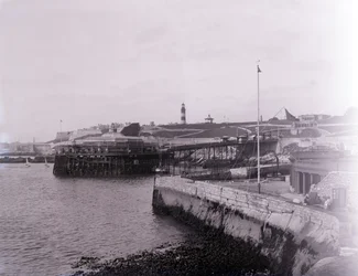 Die Promenadenpier in Plymouth in Devon, spätes 19. - frühes 20. Jahrhundert