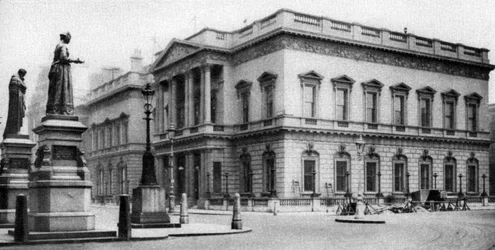 Der United Service Club, Waterloo Place, London