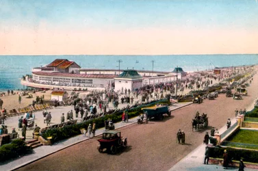 Der Musikpavillon und die Promenade, Worthing, West Sussex, frühes 20. Jahrhundert