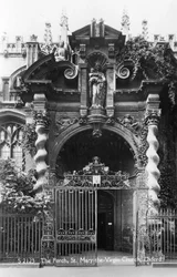 Die Vorhalle der Kirche St. Mary the Virgin, Oxford, Oxfordshire, frühes 20. Jahrhundert