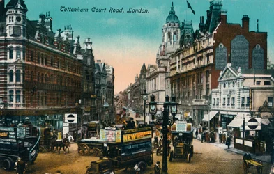 Tottenham Court Road, London, 1915