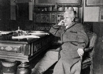 Victor Henri Rochefort, Marquis de Rochefort-Lucay, französischer Politiker und Autor, 1904