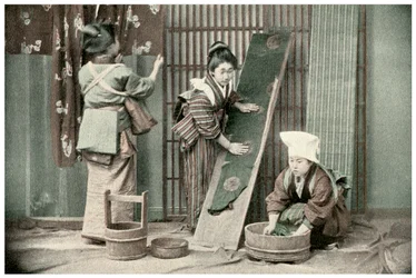 Kimonos waschen, Japan, 1904
