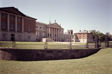 Außenansicht der Südfront, Kedleston Hall, Derbyshire, erbaut 1759-65