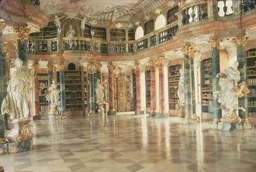 Innenansicht der Bibliothek, fertiggestellt 1744