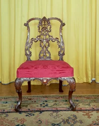 Mahagoni-Rippenstuhl im Chippendale-Design