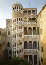 Die Bovolo-Treppe, vom Palazzo Contarini dal Bovolo