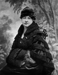Alice Guy Blache (1873-1968) erste Regisseurin des Kinos (La fee aux choux im Jahr 1896) und Gründerin der Solax Film Co im Jahr 1910