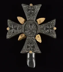 Segnungskreuz, 1200er-1400er