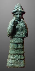 Bronzefigur der Schutzgöttin LAMA, Mesopotamien ca. 2035-1794 v. Chr.
