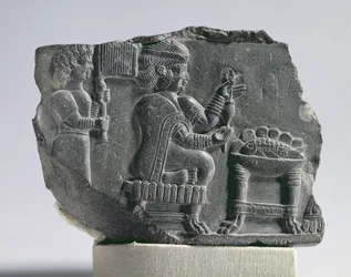 Elamitische Frau beim Spinnen, Neo-Elamitische Periode, ca. 700-600 v. Chr.