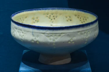 Fußschale, wahrscheinlich Kashan, Seldschukenzeit