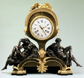 Kaminklocke mit Figuren von Tag und Nacht, von Jean Andre Lepaute (1720-88), Paris
