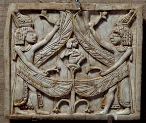 Orientalische Antiquitäten: Geburt des Horus. Flachrelief in Elfenbein, von der Stätte Arslan Tash