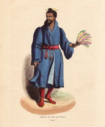 Bewohner der Ryu-Kyu-Inseln (Okinawa, Japan) - Mann der Lou-Tchou-Inseln (RyukYu-Inseln oder modernes Okinawa) - Handkolorierter Holzschnitt von Mercier aus „Habits, Uses et Costumes de tous les Peuples du Monde, Asie,“ von Auguste Wahlen, Pseudonym von J