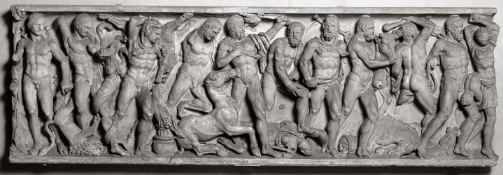 Seite eines Sarkophags, der die Arbeiten des Herkules darstellt, römisch, 2. Jahrhundert (Marmor)