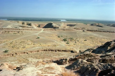 Ansicht des Zikkurats, gebaut vom elamitischen König Untash-Gal (1265-46 v. Chr.) (Foto)